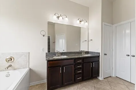 2043 Plum Rose Lane Richmond TX 77469