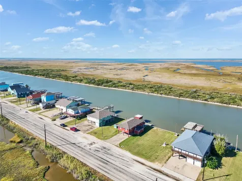 4062 Fm-2031 Beach Road Matagorda TX 77414