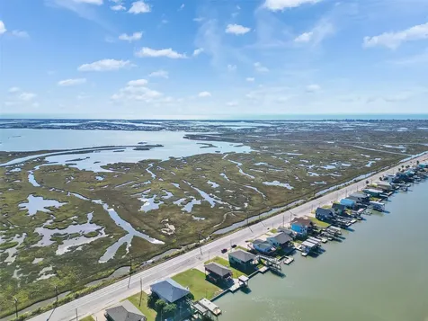 4062 Fm-2031 Beach Road Matagorda TX 77414
