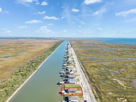 4062 Fm-2031 Beach Road Matagorda TX 77414
