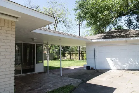 9010 Linkmeadow Lane Houston TX 77025