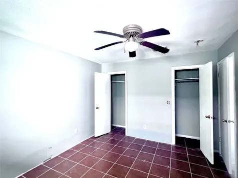 6802 Sayers Street A Few Houston TX 77016