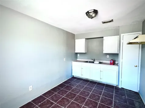 6802 Sayers Street A Few Houston TX 77016