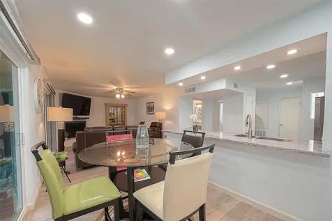 14515 Wunderlich Drive 610 Houston TX 77069