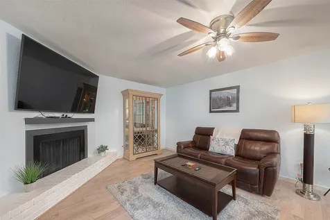 14515 Wunderlich Drive 610 Houston TX 77069