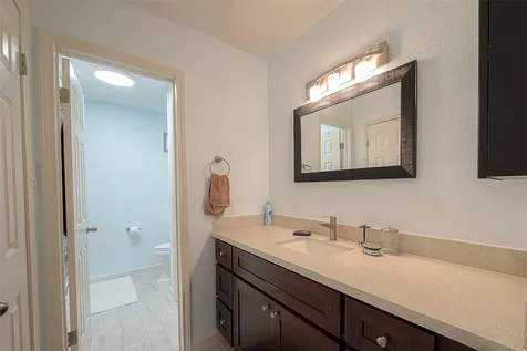 14515 Wunderlich Drive 610 Houston TX 77069