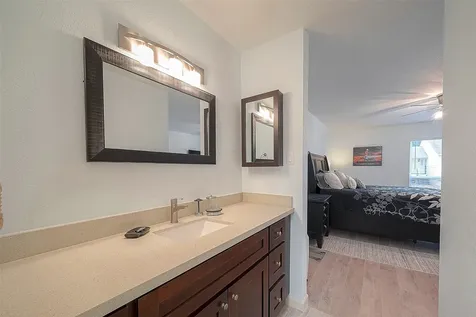 14515 Wunderlich Drive 610 Houston TX 77069