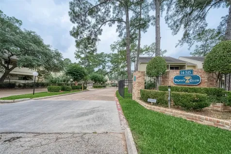 14515 Wunderlich Drive 610 Houston TX 77069