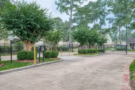 14515 Wunderlich Drive 610 Houston TX 77069