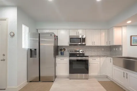 14515 Wunderlich Drive 610 Houston TX 77069