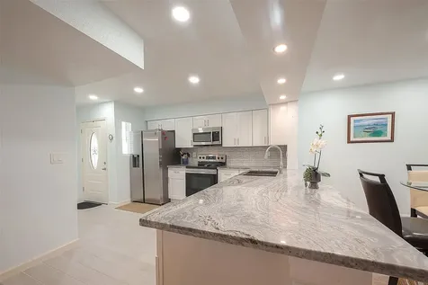 14515 Wunderlich Drive 610 Houston TX 77069