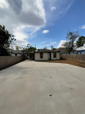 2206 Stevens Street Houston TX 77026