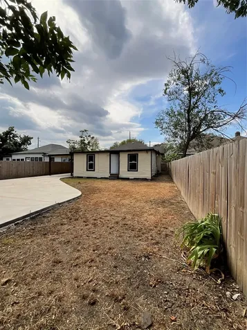 2206 Stevens Street Houston TX 77026