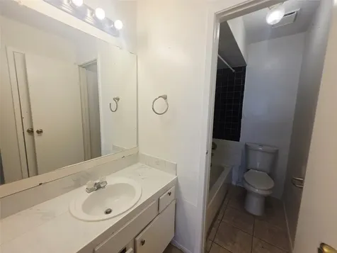 12511 Ashford Meadow Drive C Houston TX 77082