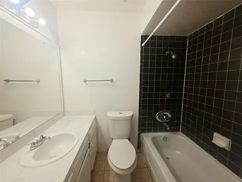 12511 Ashford Meadow Drive C Houston TX 77082