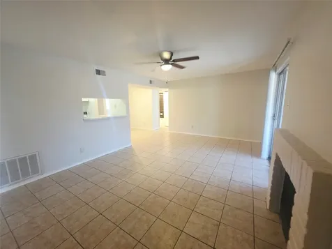 12511 Ashford Meadow Drive C Houston TX 77082