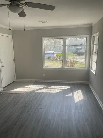 1005 Southampton Street Angleton TX 77515
