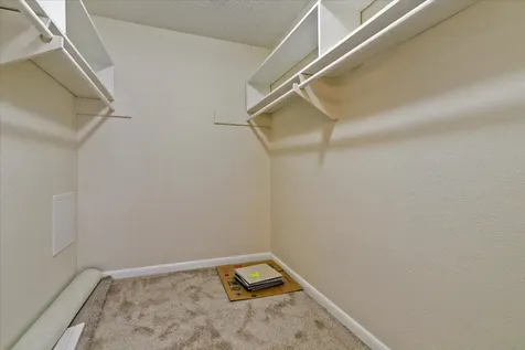 3131 Southwest Freeway C29 Houston TX 77098