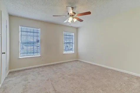3131 Southwest Freeway C29 Houston TX 77098