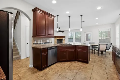 74 N Whistling Swan Place Spring TX 77389