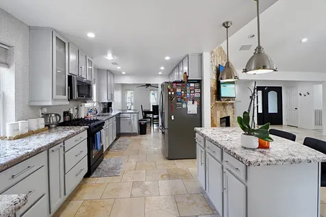 5951 Yarwell Drive Houston TX 77096