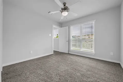 4203 Darter Street Houston TX 77009