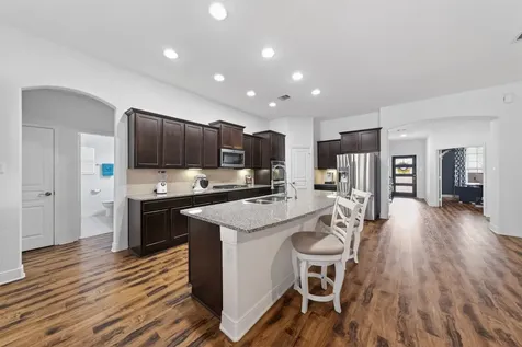 9905 White Oak Lane Brookshire TX 77423