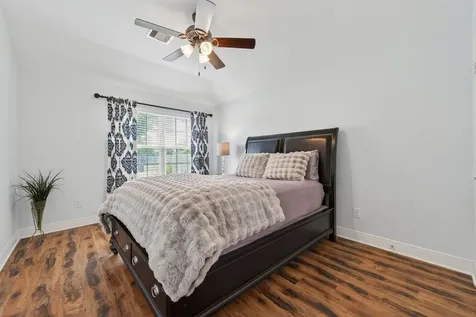 9905 White Oak Lane Brookshire TX 77423