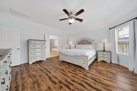 9905 White Oak Lane Brookshire TX 77423