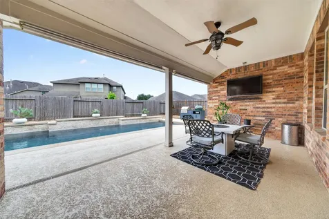 9905 White Oak Lane Brookshire TX 77423