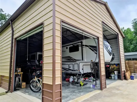 175 Road 66121 Dayton TX 77535