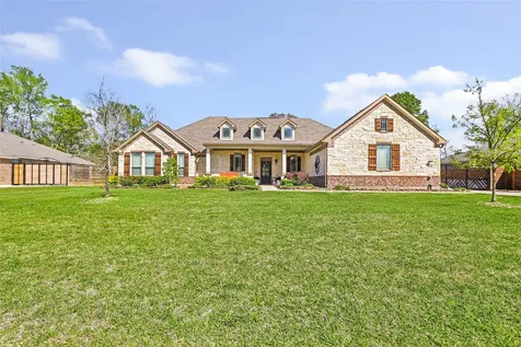 175 Road 66121 Dayton TX 77535