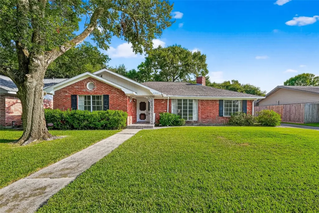 5507 Valkeith Drive Houston TX 77096