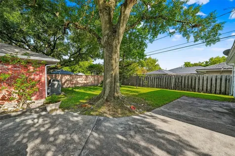 5507 Valkeith Drive Houston TX 77096