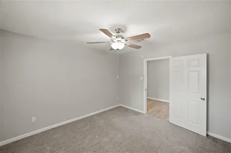 5822 Glenhurst Drive Houston TX 77033