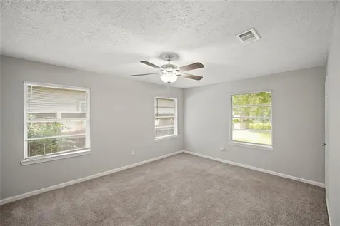 5822 Glenhurst Drive Houston TX 77033