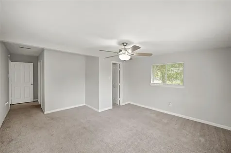 5822 Glenhurst Drive Houston TX 77033