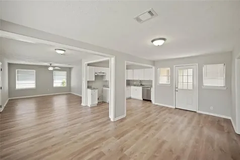 5822 Glenhurst Drive Houston TX 77033