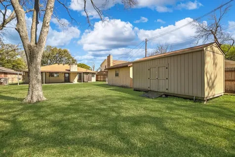 1309 Parkwest Street Texas City TX 77591