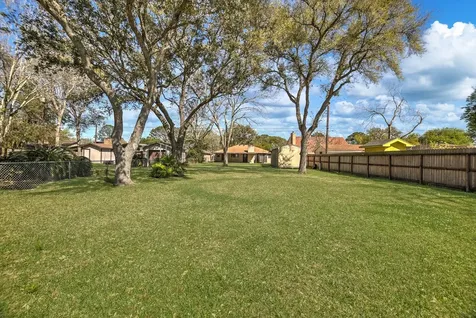 1309 Parkwest Street Texas City TX 77591