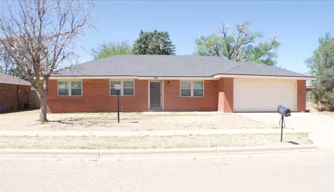 1503 Jackson Avenue Friona TX 79035