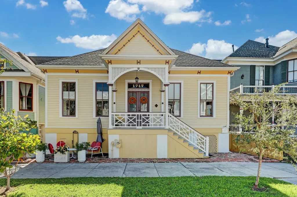 1717 Church Street Galveston TX 77550