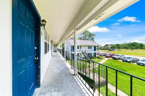 200 Hill Street 12 Sealy TX 77474