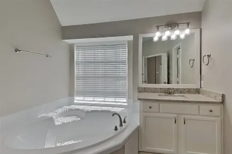 18803 Racquet Sports Way Humble TX 77346
