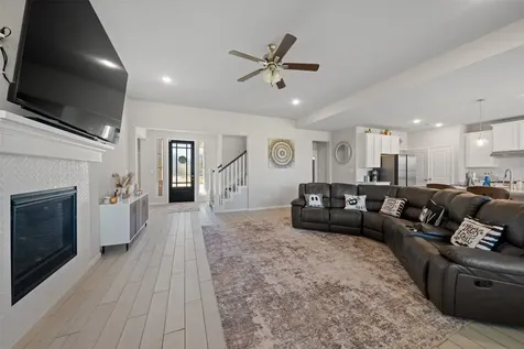 225 Peninsula Point Drive Montgomery TX 77356
