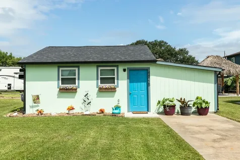 4402 Zelsky Road Freeport TX 77541
