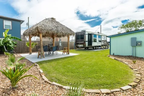 4402 Zelsky Road Freeport TX 77541