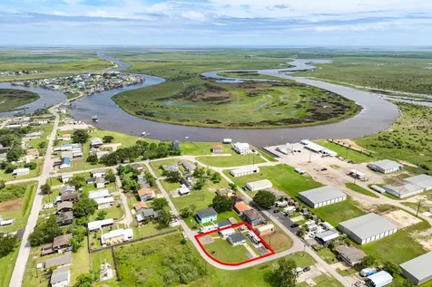 4402 Zelsky Road Freeport TX 77541