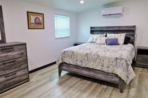 4402 Zelsky Road Freeport TX 77541