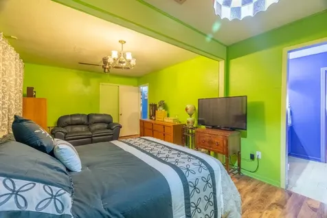 201 N Cleveland Avenue Cleveland TX 77327